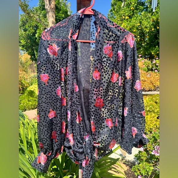 --Beautiful Free People allure kimono one size fits all - Picture 3 of 7